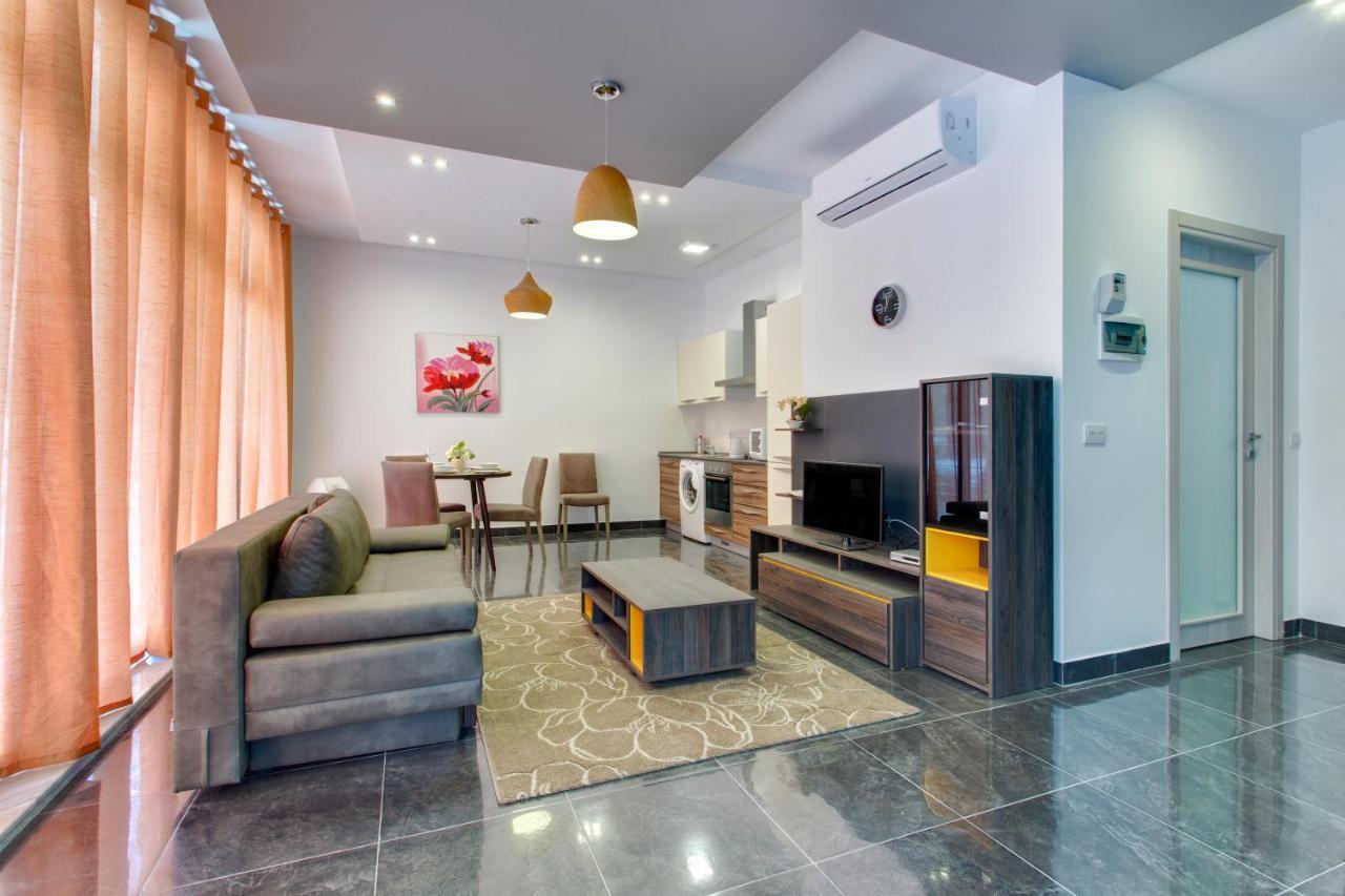 Chalet Apartments Слима Екстериор снимка