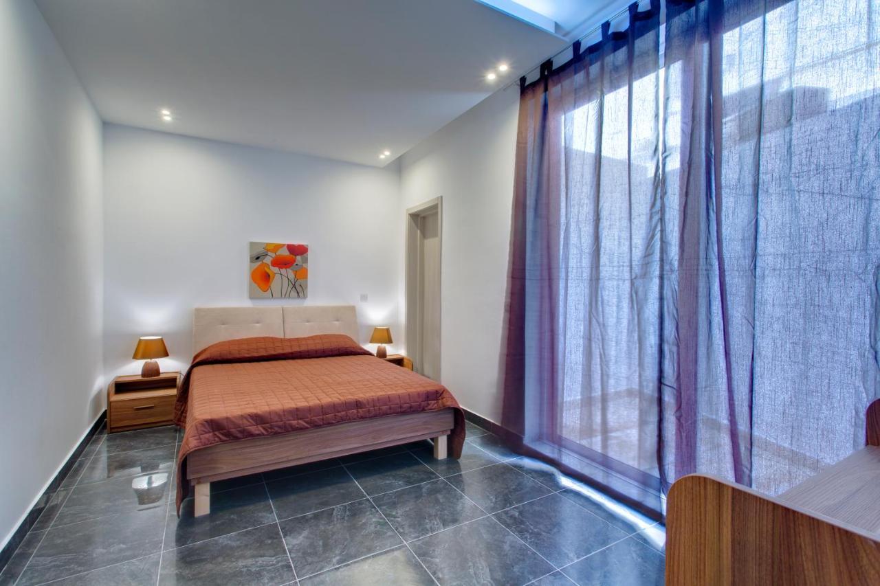 Chalet Apartments Слима Екстериор снимка